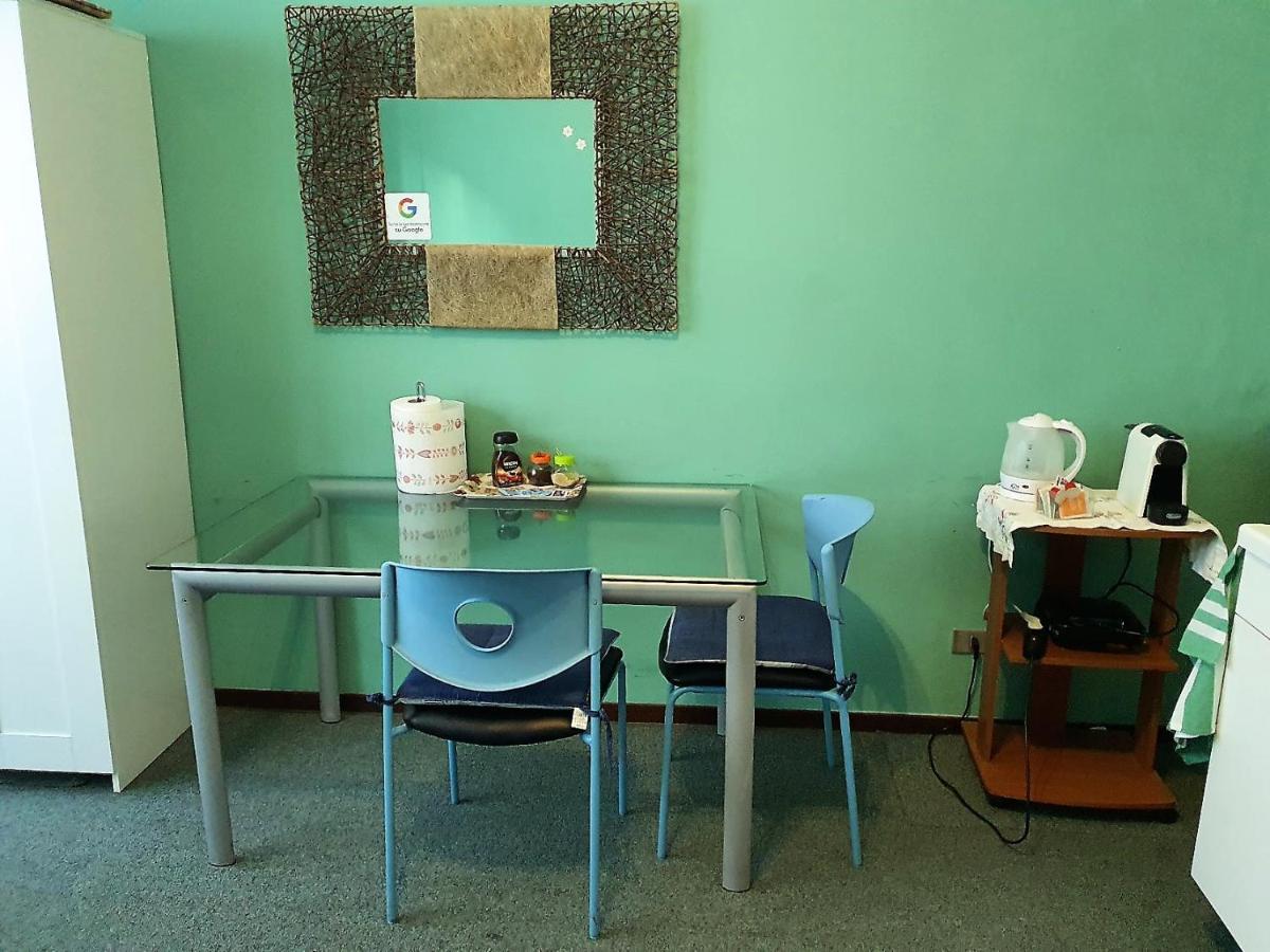 Studio Luna Apartments Milan Bagian luar foto